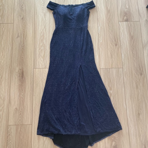 Vince Camuto Dresses & Skirts - Vince Camuto Midnight Blue Off-Shoulder Glitter Gown w/Mini Train | Size 12